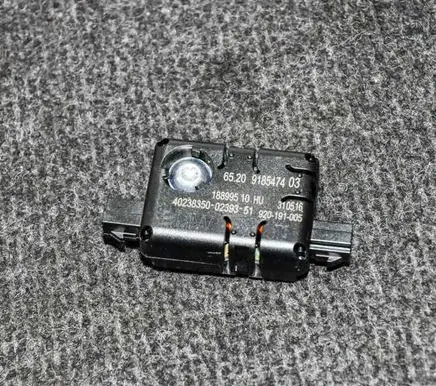 Mini Cooper Countryman R60 Aerial antenna amplifier 9185474