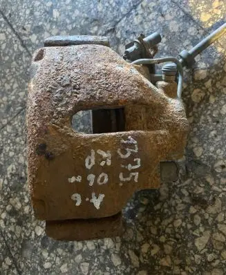 Audi A6 S6 C6 4F Front brake caliper