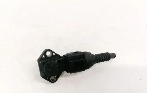 Volkswagen PASSAT B5 Air pressure sensor 0281002177 038906051