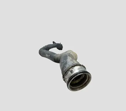 BMW 1 E81 E87 Intercooler hose/pipe 1161779748303 58300015