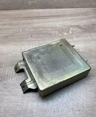 Mitsubishi Galant Engine control unit/module ECU MD757627 G1T16771E1