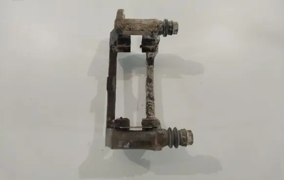 Audi A4 S4 B8 8K Rear brake pad spring 3C0615125