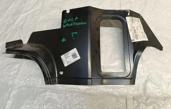 Volkswagen Golf Sportsvan Rear bodywork 510813391