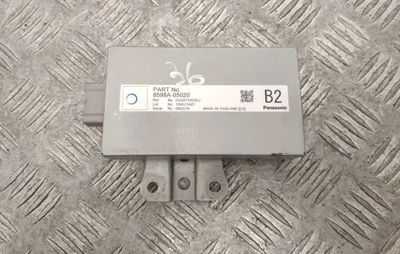 Toyota Avensis T270 Phone control unit/module 8598A05020