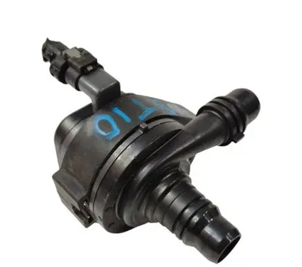 Peugeot 308 Water pump 9844965280