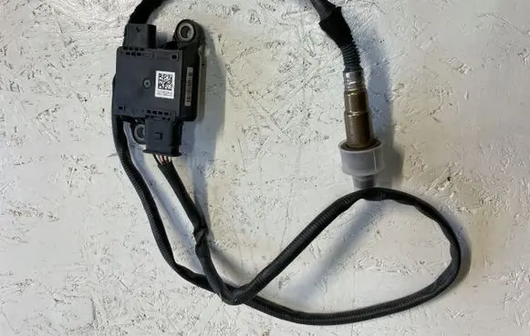 BMW 5 G30 G31 Lambda probe sensor 8582026bmwNOX