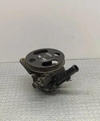 Mazda 323 F Power steering pump 5Z05