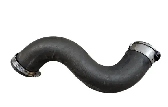 Renault Megane III Intercooler hose/pipe