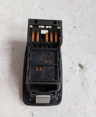 Mazda 323 Other switches/knobs/shifts 1521D1