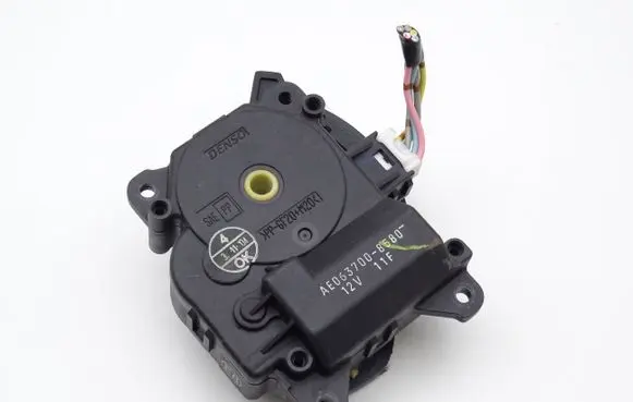 Cadillac CTS Air flap motor/actuator AE0637008580 AE063700-8580