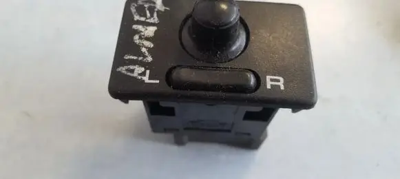 Nissan Almera Wing mirror switch