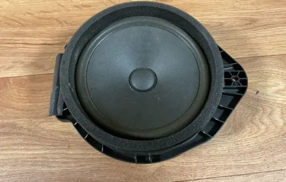 Opel Insignia A Front door speaker 