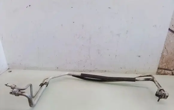 KIA Sportage Air conditioning (A/C) pipe/hose