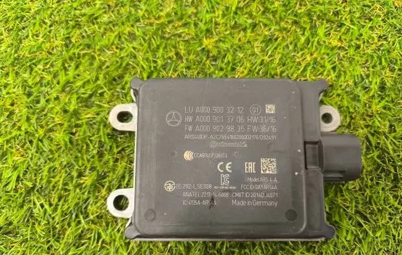 Mercedes-Benz S W222 Distronic sensor radar A0009003212 A0009013706 A0009029835