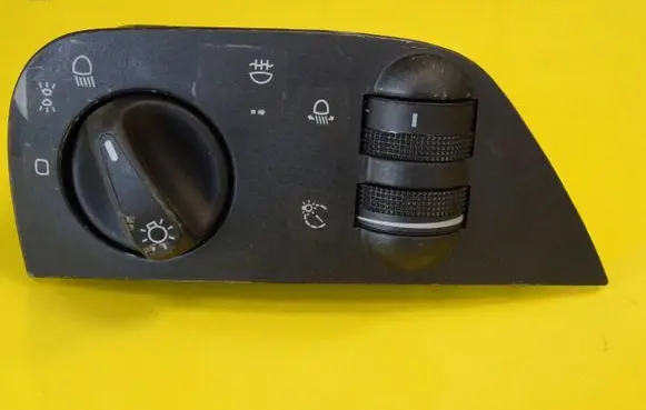 Seat Cordoba (6K) Light switch 6K1941531B