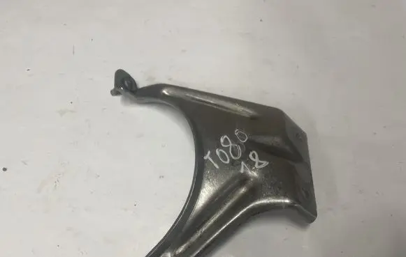 Audi A3 S3 8V Muffler mount bracket/holder 5Q0253461B