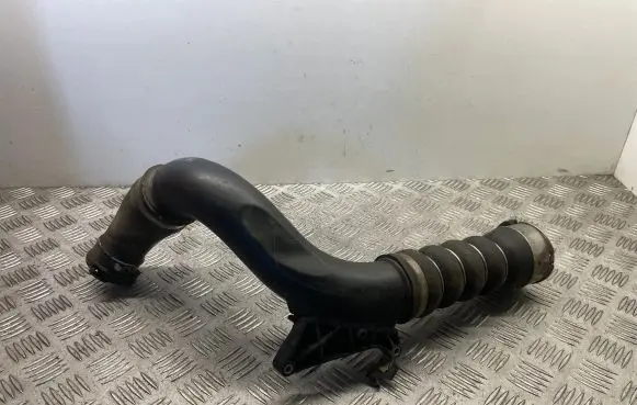 Mini One - Cooper F56 F55 Intercooler hose/pipe 8616211