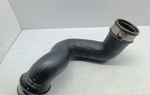 Mercedes-Benz C W203 Intercooler hose/pipe A2035281382 2035281382