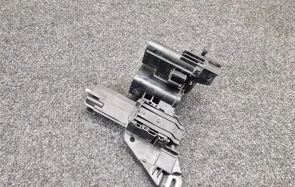 BMW M3 F80 Current control relay 9356159