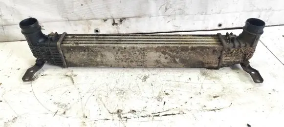 Volkswagen Sharan Intercooler radiator 7M0145805 95VW9L440AA