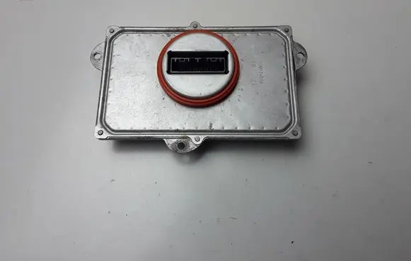 Peugeot 2008 II Xenon control unit/module L90125449