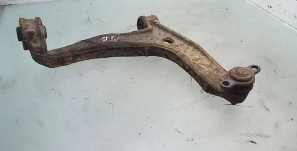 Front lower control arm/wishbone