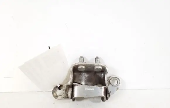 Toyota Corolla E120 E130 Rear door upper hinge 68760-02060