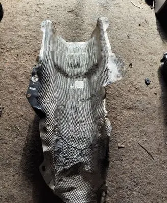 Volvo V40 Exhaust heat shield 31425010