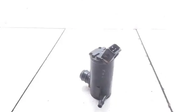 Volvo S60 Windscreen/windshield washer pump 