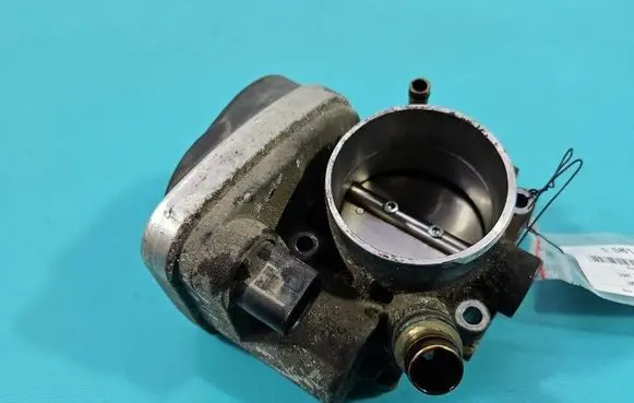 Opel Zafira B Throttle body valve 55353801 IMPRK1581029