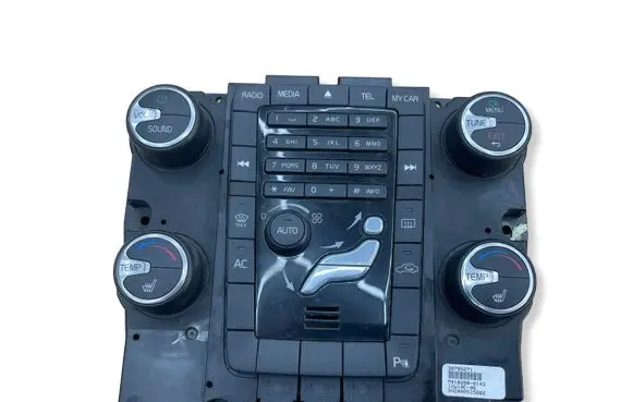 Volvo XC70 Climate control unit 30795271