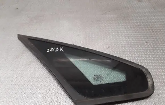 Volvo S40 Rear side window