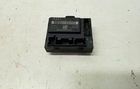 Audi Q7 4L Door control unit/module 4L0959793B
