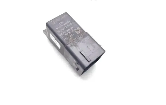 Ford Mondeo MK V Glow plug pre-heat relay 9803299780 51299058A