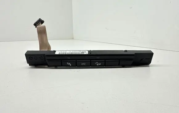 BMW X1 E84 A set of switches 9203970