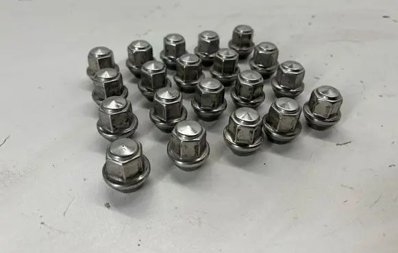 Ford Bronco Nuts/bolts ACPZ1012H CV6Z1012C ACPA1012DXB