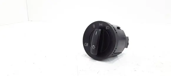 Volkswagen PASSAT B6 Light switch