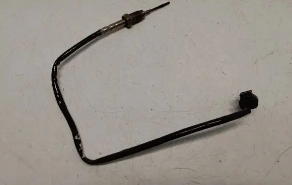 BMW 3 F30 F35 F31 Exhaust gas temperature sensor 8589814 13628589814 13628570232