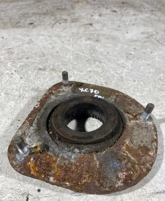 Volvo XC70 Coil spring mount 