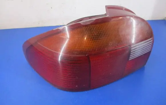 Ford Mondeo MK II Rear/tail lights 93B613N004