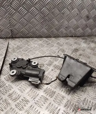 Volvo XC40 Tailgate/trunk/boot lock/catch/latch 31349975