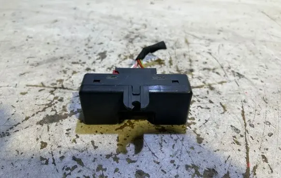 Jeep Avenger Seat control module 9849753380 20104958