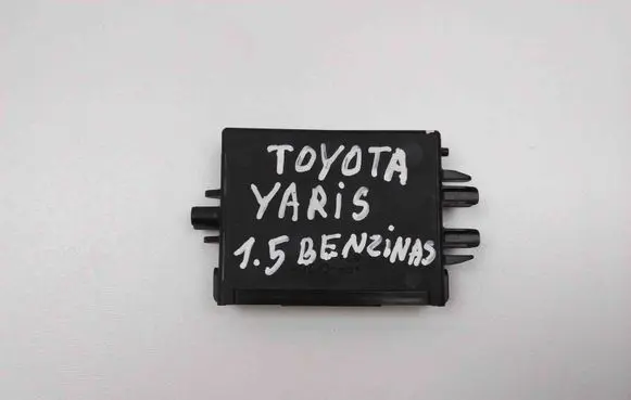 Toyota Yaris Other devices 625874000