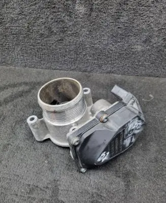 Volkswagen PASSAT B7 Throttle valve 03L128063K A2C53369978 03L128063T