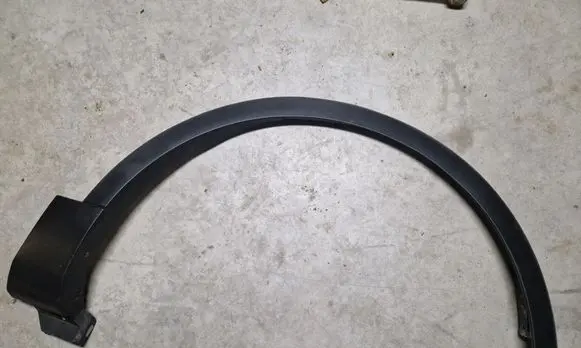 Ford Explorer V Fender trim (molding) FB5316A074AE
