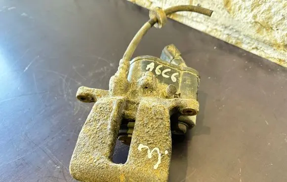 Audi A6 S6 C6 4F Rear brake caliper