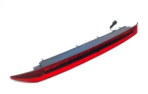 Volvo S90, V90 Third/center stoplight 32228419