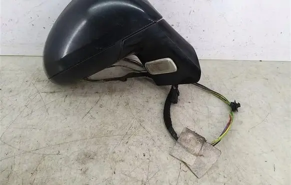 Citroen C4 I Front door electric wing mirror 