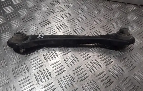 Rear control arm