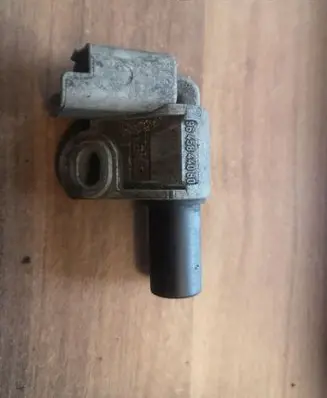 Camshaft position sensor